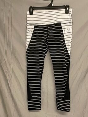 Athleta Black and White Striped Capris